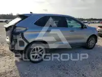 2022 Ford EDGE photo