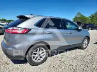 2022 Ford EDGE photo