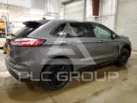 2022 Ford EDGE photo