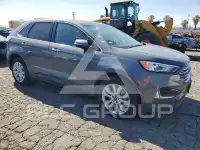 2022 Ford EDGE photo