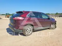 2022 Ford EDGE photo