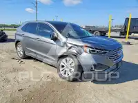 2022 Ford EDGE photo