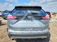 2022 Ford EDGE photo