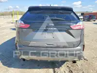 2022 Ford EDGE photo