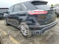2022 Ford EDGE photo