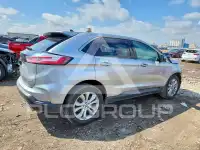 2022 Ford EDGE photo