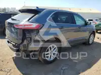2022 Ford EDGE photo