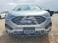 2022 Ford EDGE photo