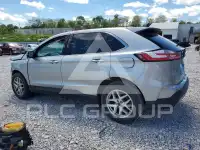 2022 Ford EDGE photo