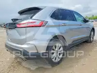 2022 Ford EDGE photo
