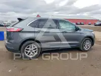 2022 Ford EDGE photo