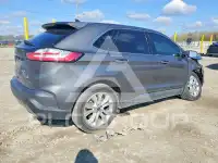 2022 Ford EDGE photo