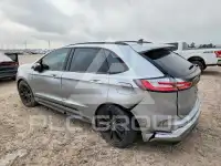 2022 Ford EDGE photo