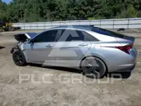 2022 Hyundai Elantra фото