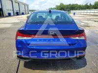 2022 Hyundai Elantra photo