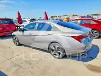 2022 Hyundai Elantra фото