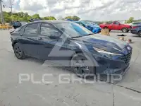 2022 Hyundai Elantra фото