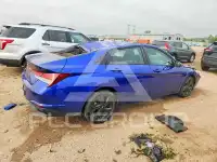 2022 Hyundai Elantra фото