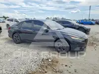 2022 Hyundai Elantra фото