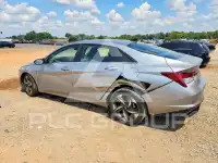 2022 Hyundai Elantra фото