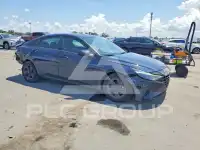 2022 Hyundai Elantra фото
