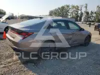 2022 Hyundai Elantra photo