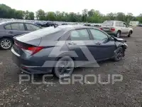 2022 Hyundai Elantra фото