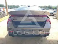 2022 Hyundai Elantra фото