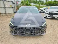 2022 Hyundai Elantra photo