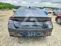 2022 Hyundai Elantra photo
