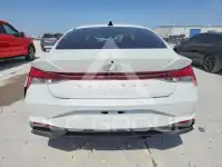 2022 Hyundai Elantra photo