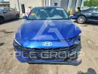 2022 Hyundai Elantra photo
