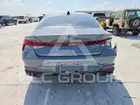 2022 Hyundai Elantra photo