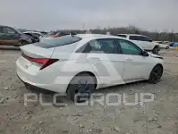 2022 Hyundai Elantra фото