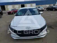 2022 Hyundai Elantra фото