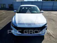 2022 Hyundai Elantra фото