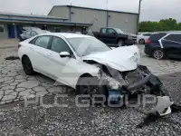 2022 Hyundai Elantra фото
