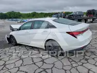 2022 Hyundai Elantra фото