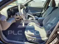 2022 Hyundai Elantra фото