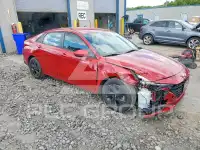 2022 Hyundai Elantra фото