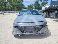 2022 Hyundai Elantra фото