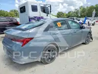 2022 Hyundai Elantra фото