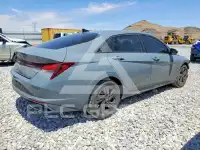 2022 Hyundai Elantra фото