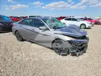 2022 Hyundai Elantra фото