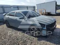 2022 Hyundai Elantra фото