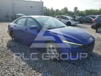 2022 Hyundai Elantra photo