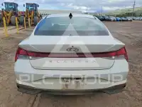 2022 Hyundai Elantra фото