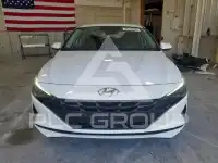 2022 Hyundai Elantra фото