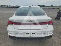 2022 Hyundai Elantra photo
