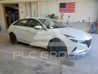 2022 Hyundai Elantra фото